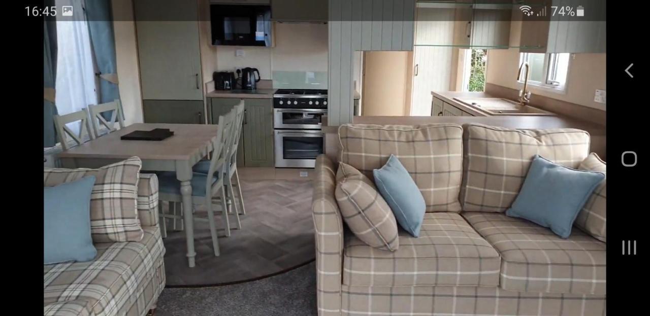 Port Haverigg Marina Village Millom Extérieur photo