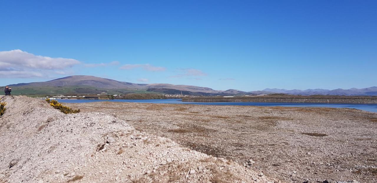 Port Haverigg Marina Village Millom Extérieur photo